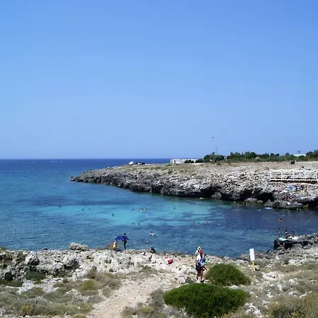 דירה Coastal Comfort In Torre Suda ראקאלה